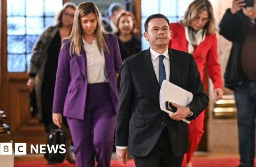 Portugal facing fresh elections as parliament holds confidence vote